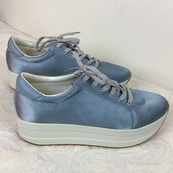 vagabond casey satin sneaker